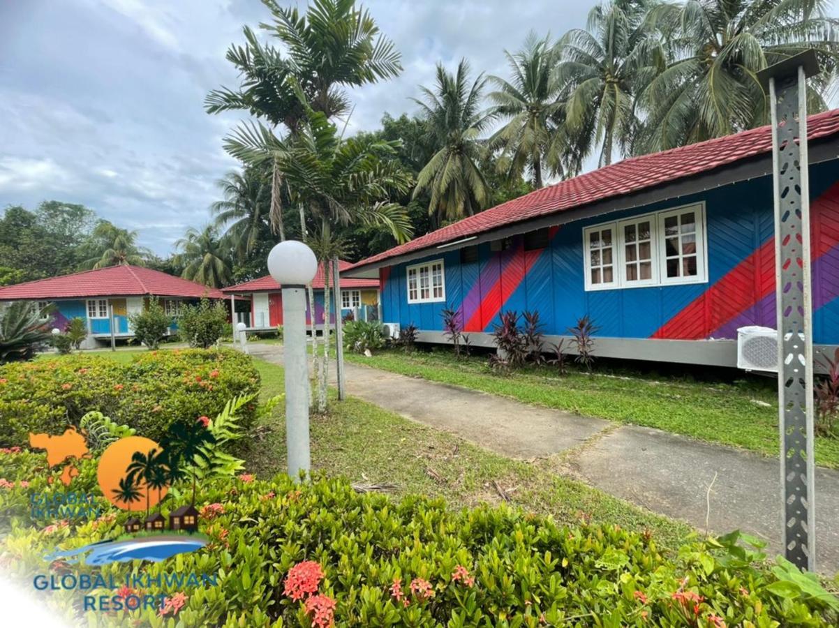 Global Ikhwan Resort Kuah Kültér fotó