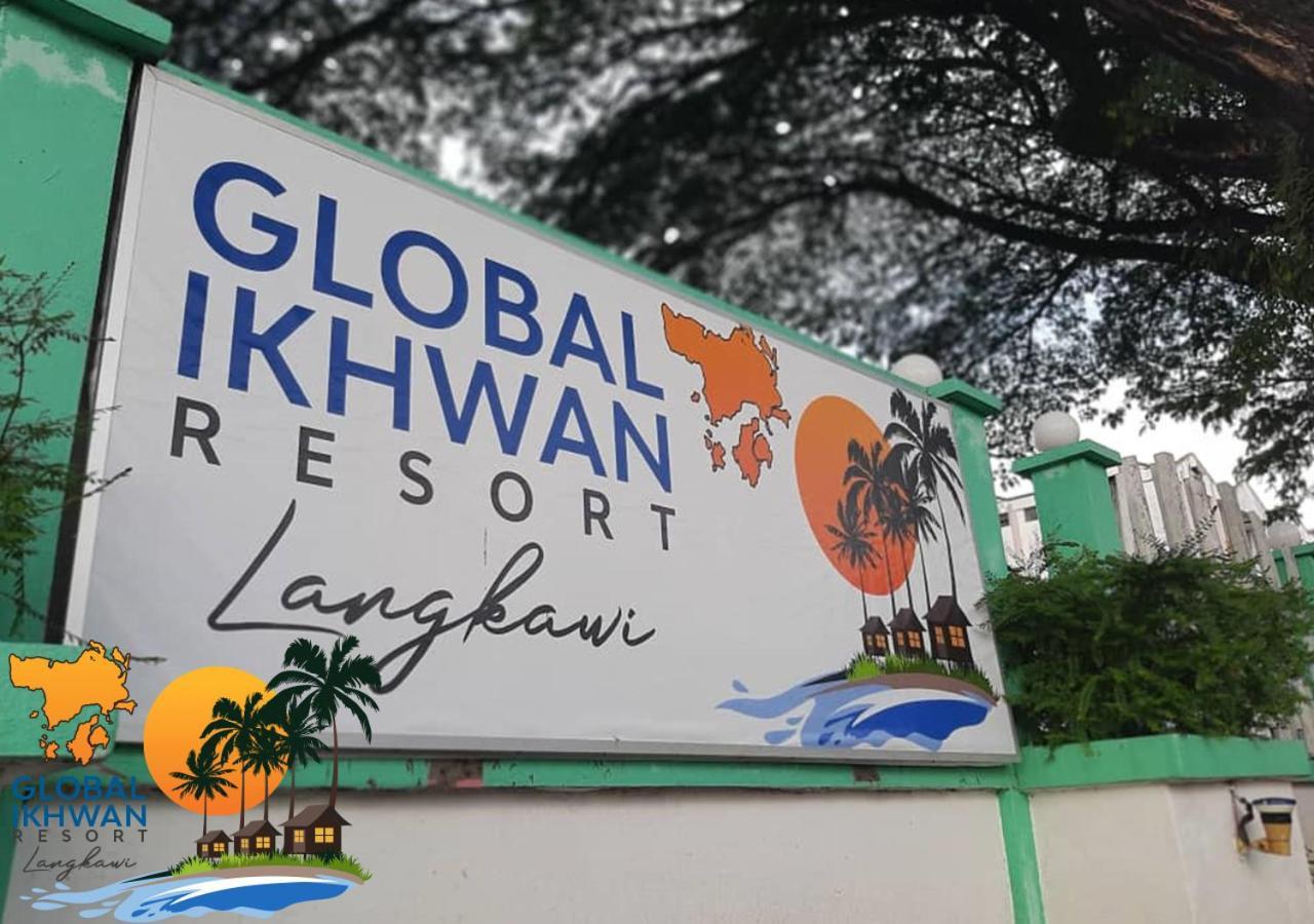 Global Ikhwan Resort Kuah Kültér fotó